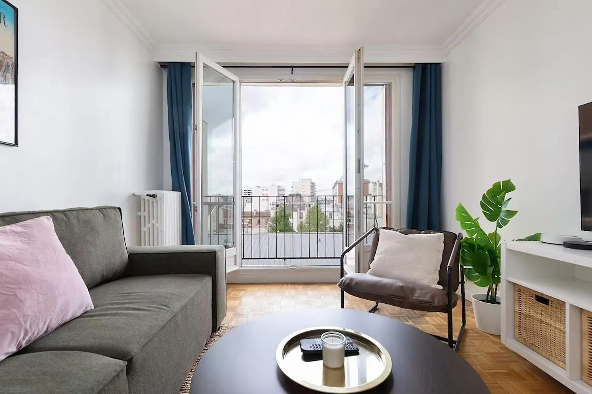 Lovely Appartement-2Rooms-6P Sunshine-Quiet-Subway 巴黎